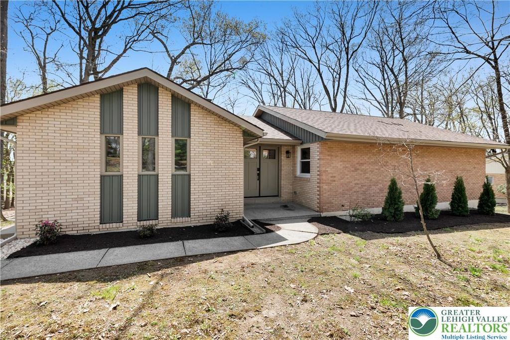 5722 Shady Lane, East Allen Twp, PA 18014