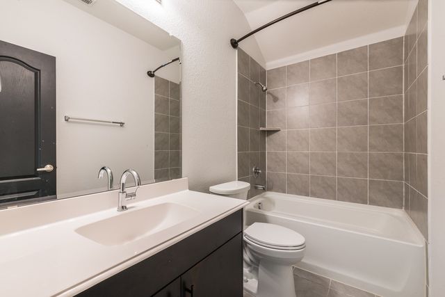 1157 Country Glen Drive, Godley, TX 76044