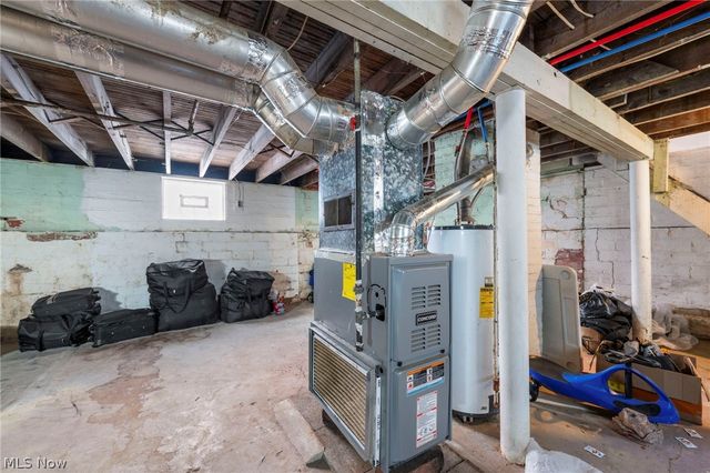 3997 W 22nd Street, Cleveland, OH 44109