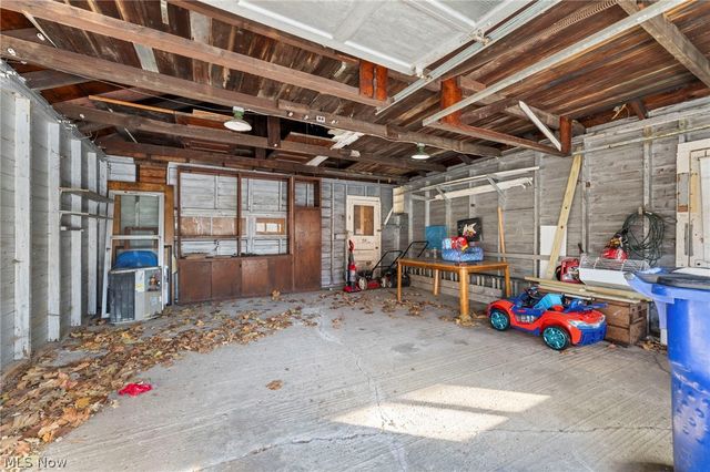 3997 W 22nd Street, Cleveland, OH 44109