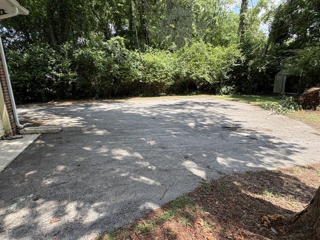 1214 Glaze Ct, Murfreesboro, TN 37130