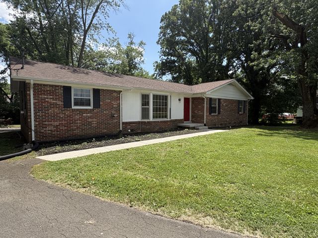 1214 Glaze Ct, Murfreesboro, TN 37130