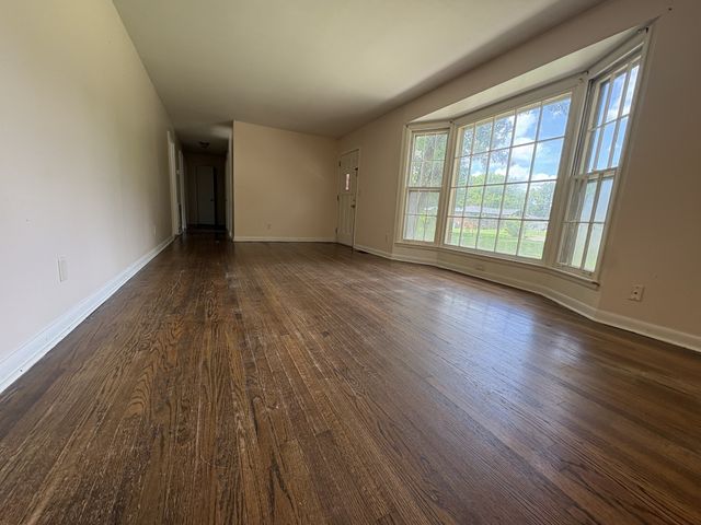 1214 Glaze Ct, Murfreesboro, TN 37130