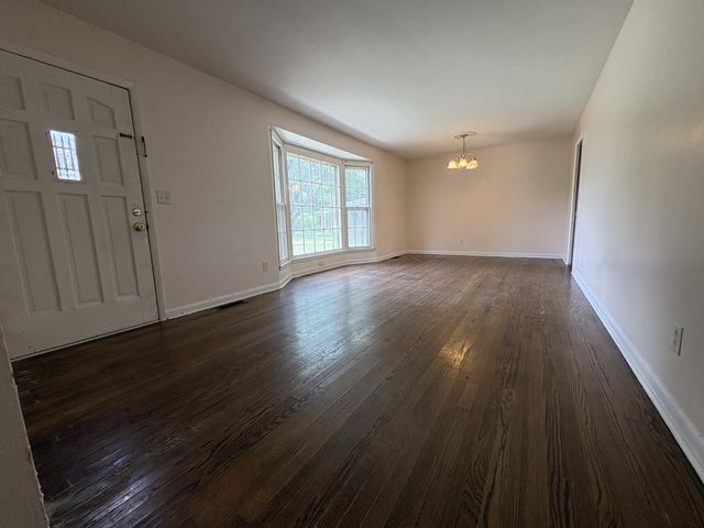 1214 Glaze Ct, Murfreesboro, TN 37130