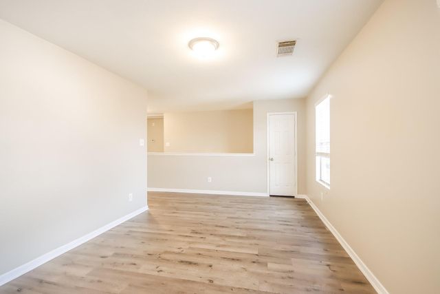 10842 Maple Bough Lane, Houston, TX 77067