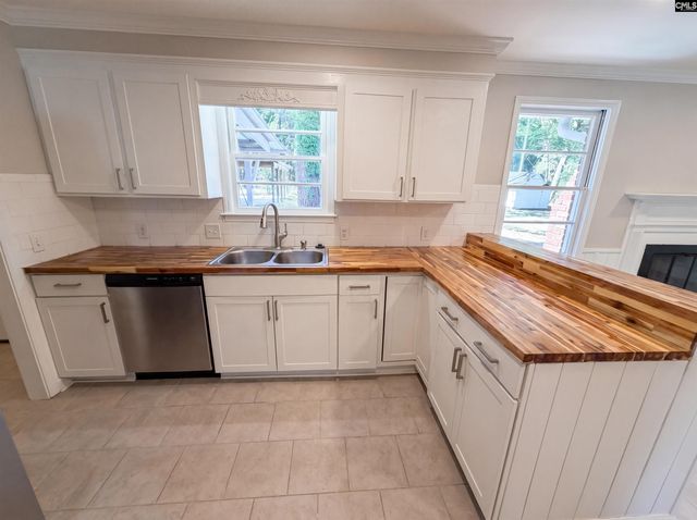 1817 Neptune Drive, Columbia, SC 29209