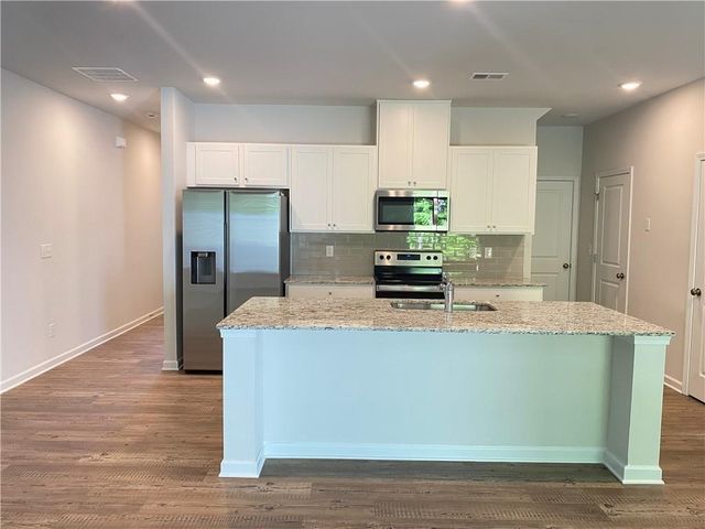 5141 Sidney Square Drive, Flowery Branch, GA 30542