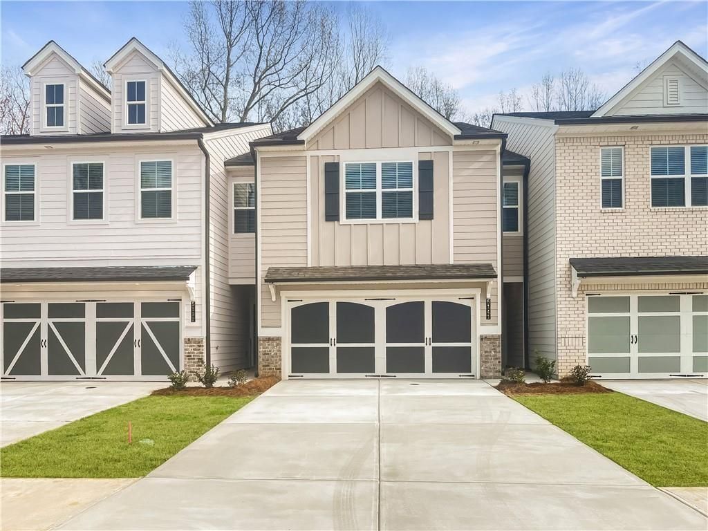 5141 Sidney Square Drive, Flowery Branch, GA 30542