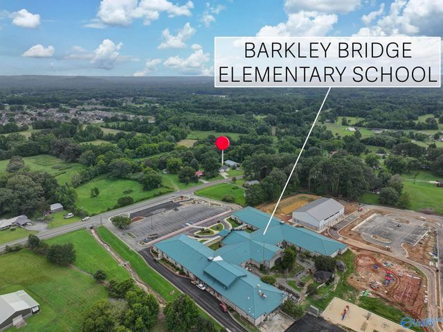 2630 Barkley Bridge Road SW, Hartselle, AL 35640