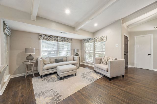 1701 Timbers Drive, Irving, TX 75061