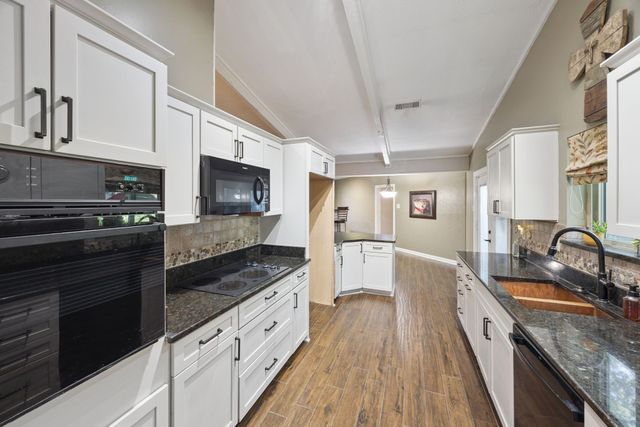 1701 Timbers Drive, Irving, TX 75061