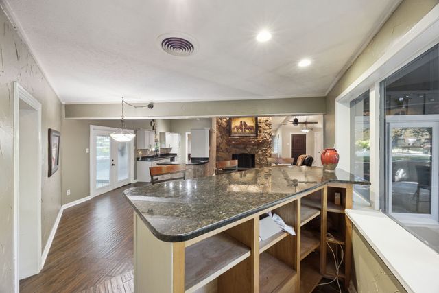 1701 Timbers Drive, Irving, TX 75061