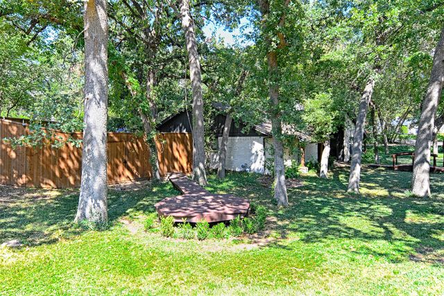 1701 Timbers Drive, Irving, TX 75061