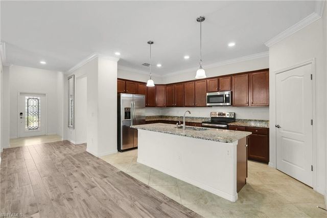 9653 Mirada BLVD, Fort Myers, FL 33908