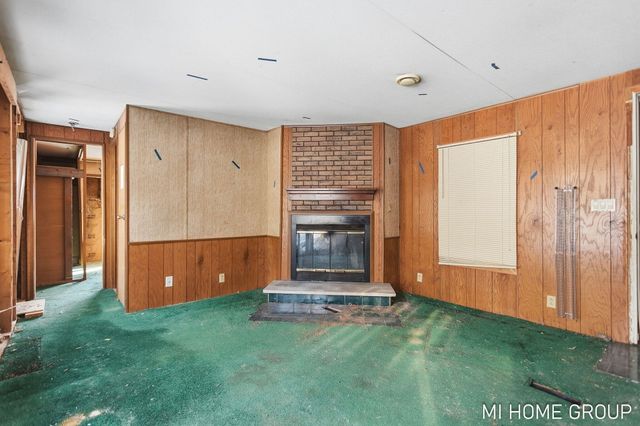 5525 Highland Avenue, Lee Twp, MI 49450