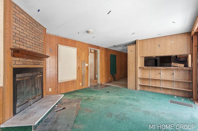 5525 Highland Avenue, Lee Twp, MI 49450