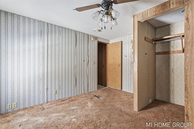 5525 Highland Avenue, Lee Twp, MI 49450