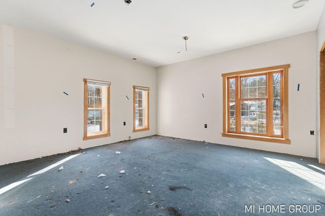 5525 Highland Avenue, Lee Twp, MI 49450