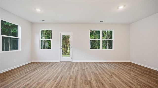1132 Earlywood Way, Monroe, GA 30655
