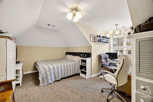 14 Elmsford Court, Savannah, GA 31410