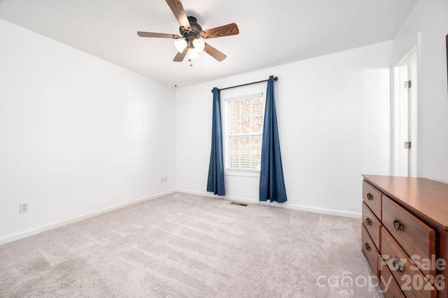 60 Huffman Road, Asheville, NC 28806