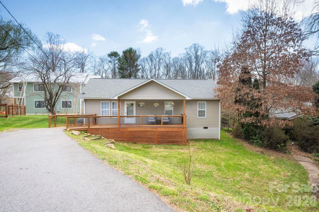 60 Huffman Road, Asheville, NC 28806
