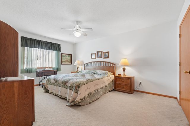 2853 Aldrich Trail, Woodbury, MN 55125