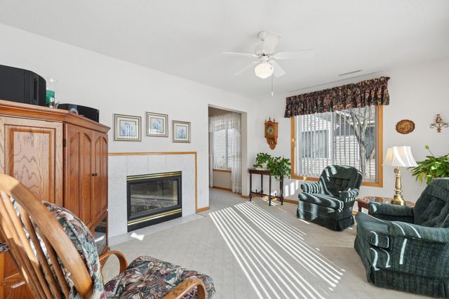 2853 Aldrich Trail, Woodbury, MN 55125