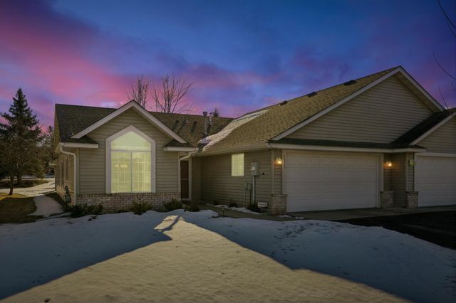 2853 Aldrich Trail, Woodbury, MN 55125