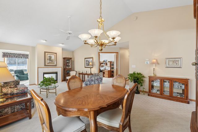 2853 Aldrich Trail, Woodbury, MN 55125