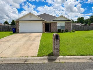 21 Stonehenge Drive, Cabot, AR 72023