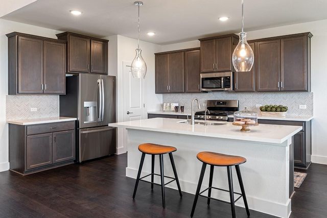 304 Stinchcomb RD, Hutto, TX 78634