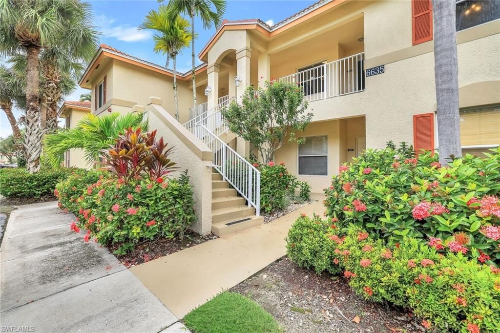6635 Huntington Lakes CIR 202, NAPLES, FL 34119 — photo 2
