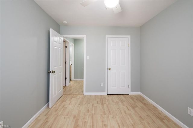 221 Mannings LN, Virginia Beach, VA 23462