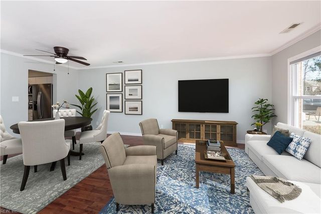 221 Mannings LN, Virginia Beach, VA 23462