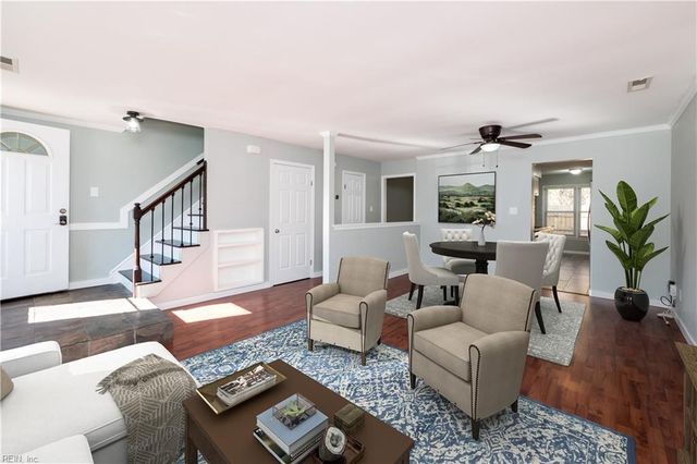 221 Mannings LN, Virginia Beach, VA 23462