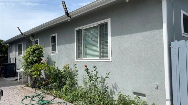 1130 S Douglas Street, Santa Ana, CA 92704