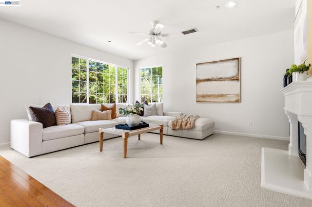 1330 Capri Ct, Livermore, CA 94550