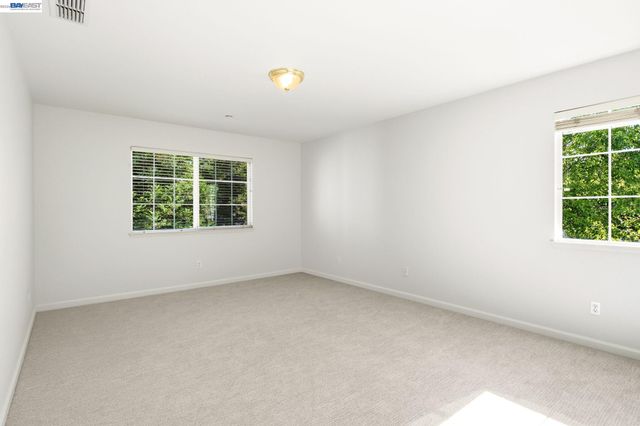 1330 Capri Ct, Livermore, CA 94550