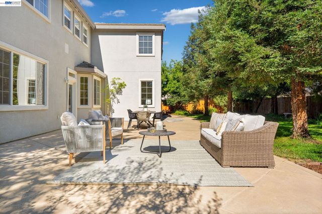 1330 Capri Ct, Livermore, CA 94550