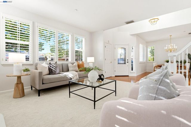 1330 Capri Ct, Livermore, CA 94550