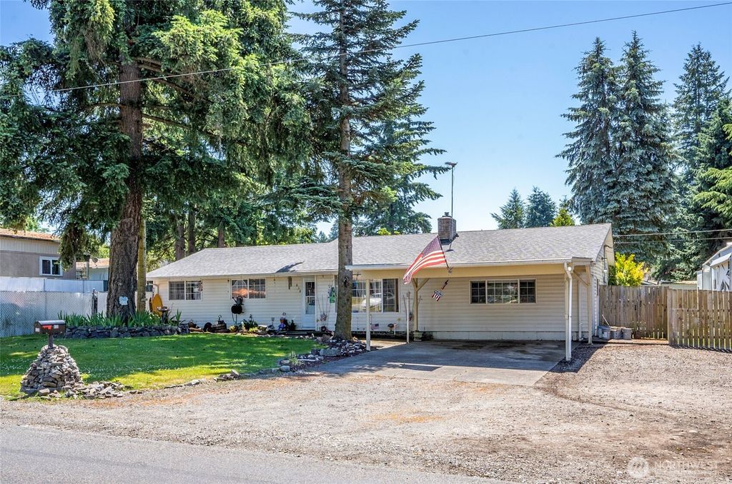 438 174th Street S, Spanaway, WA 98387