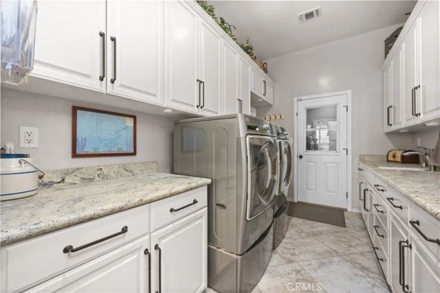 1523 Kuhio Street, Bakersfield, CA 93313