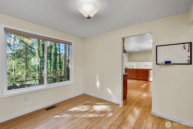 13009 SE 49th Street, Bellevue, WA 98006