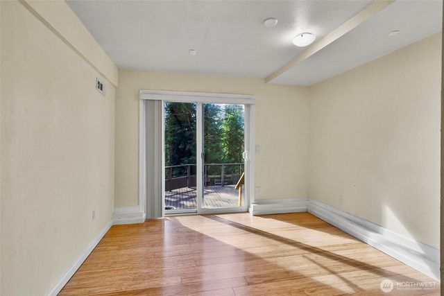 13009 SE 49th Street, Bellevue, WA 98006