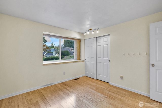 13009 SE 49th Street, Bellevue, WA 98006