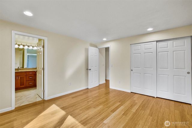 13009 SE 49th Street, Bellevue, WA 98006