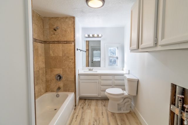 1200 N CHURCH, Layton, UT 84041