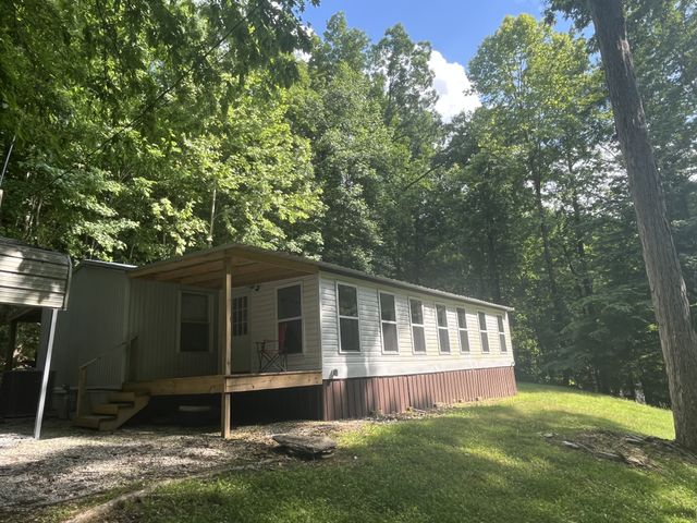 142 Oak Park Dr, Sugar Tree, TN 38380