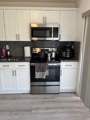 3291 Kapot Terrace, Miramar, FL 33025